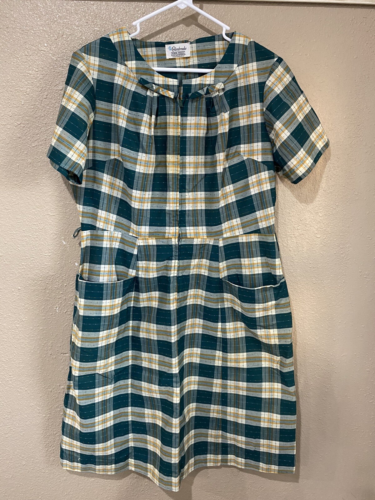 VTG GLENNBROOKE Penn-prest Green Plaid Dress Pockets Bow Detail Sz Medium 20.5