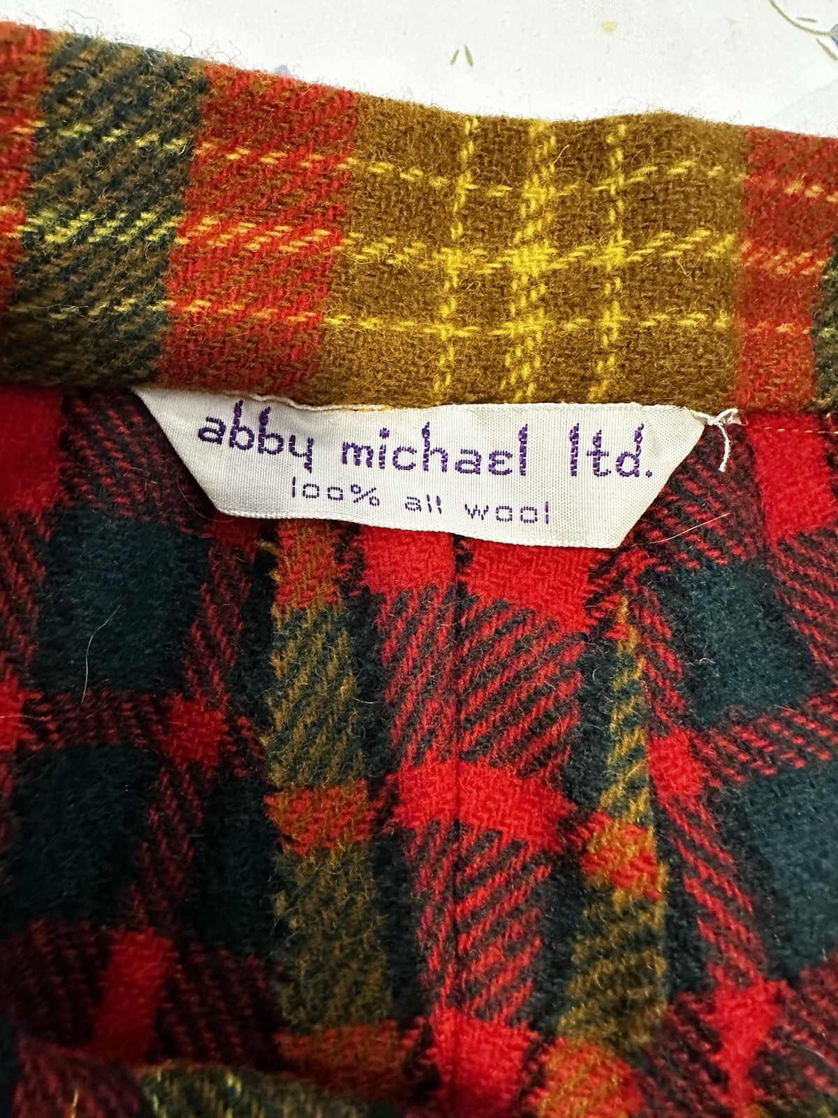 Vintage 1950s Abby Michael Ltd Red Yellow Green Tartan plaid wool golf pants
