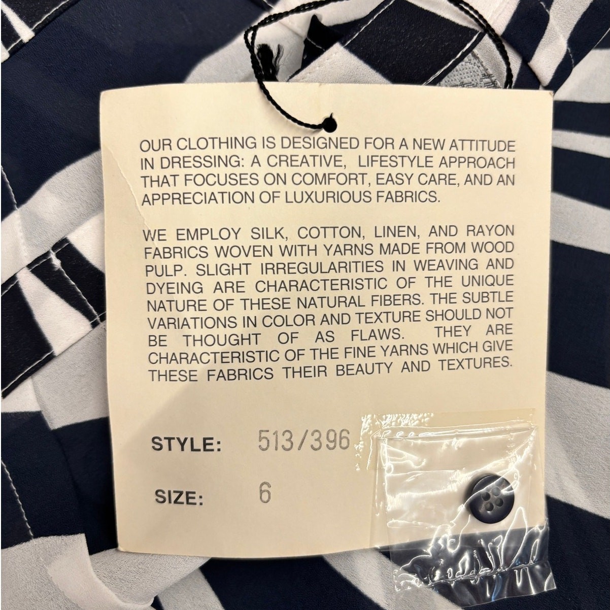 Vtg Judy Hornby Navy Blue White Abstract Wrap Sarong Midi Skirt Size 6 OpArt NEW