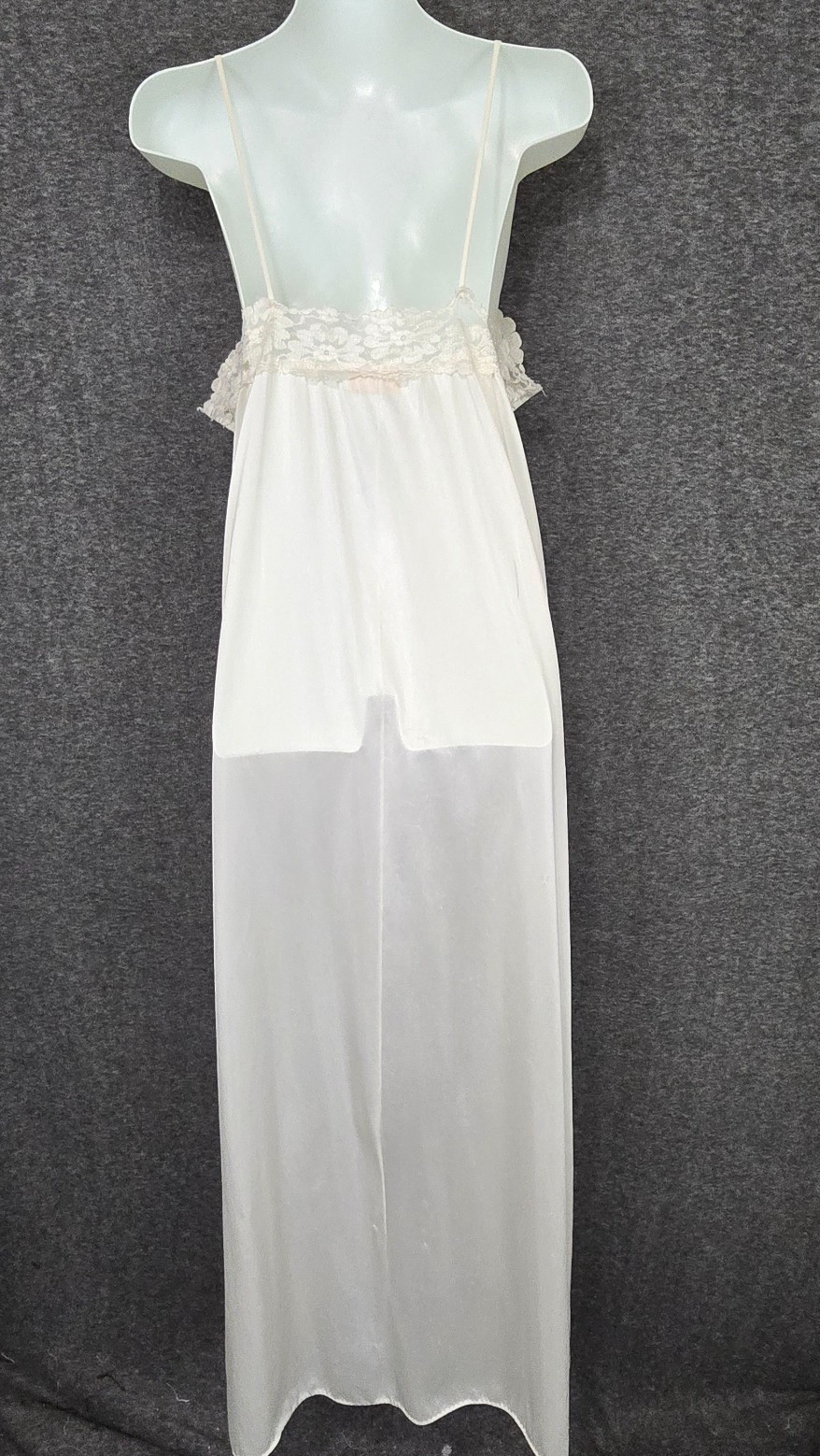 Cachet Sears Nightgown Womens Medium Ivory Lace Trim Nylon Slip USA Vintage