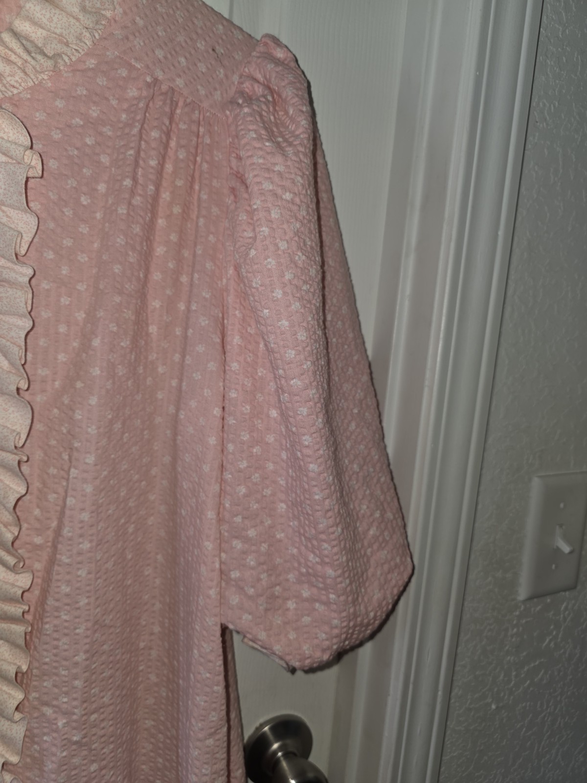 Vintage Miss Elaine Ruffle Pink Floral Nightgown (Medium)