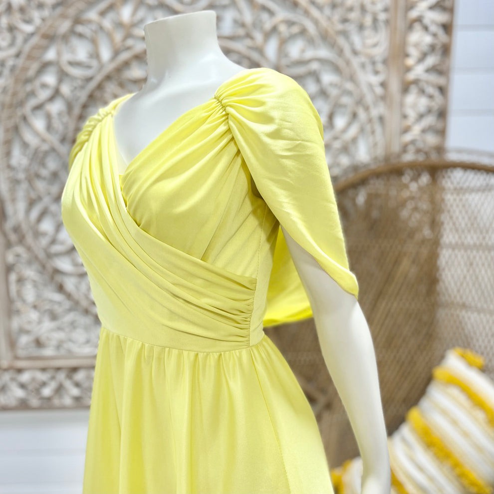 Vintage 70s Elegant Goddess Cottagecore Boho Yellow Maxi Cape Dress XS