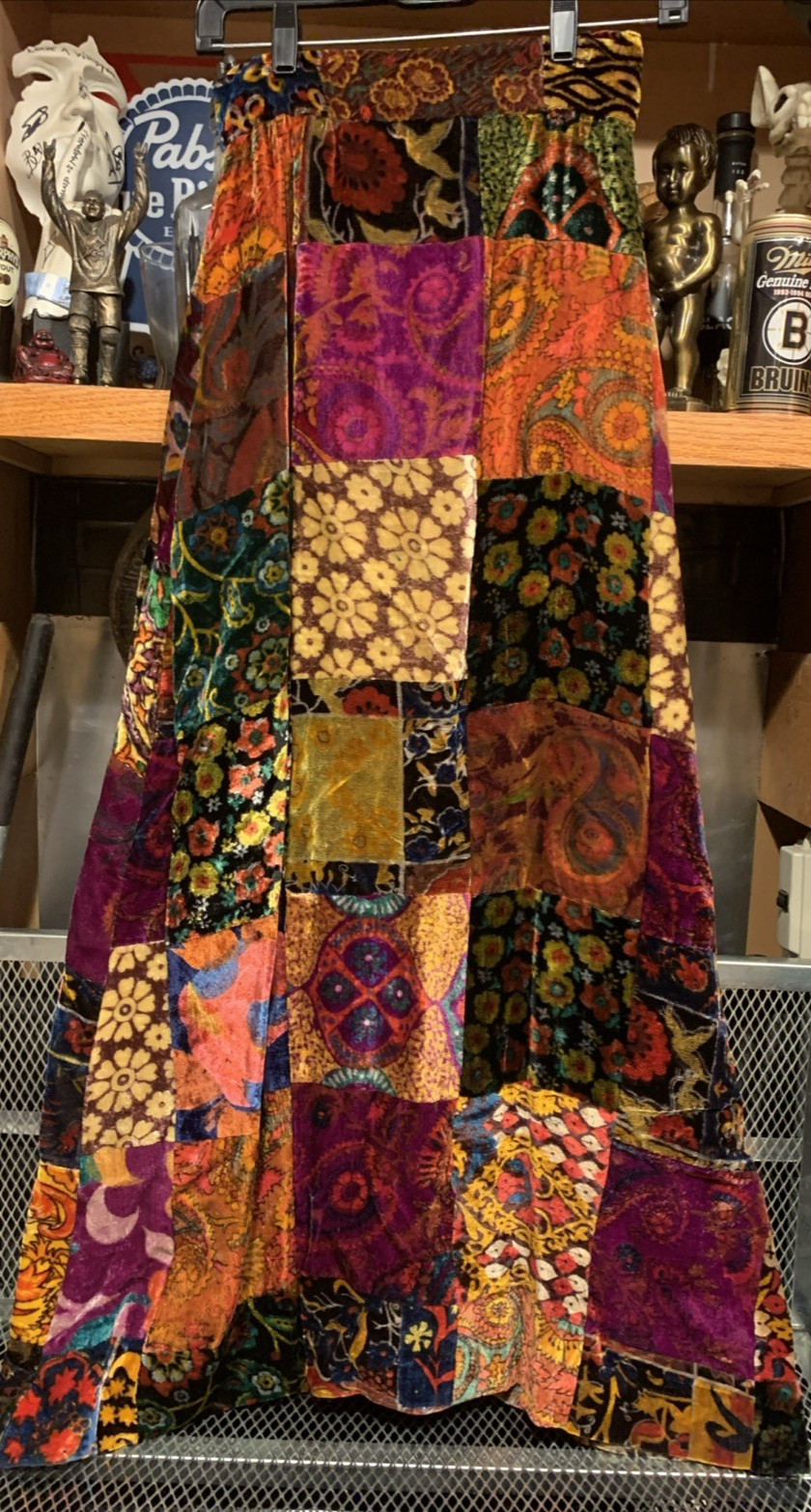 VINTAGE Vicky Vaughn Velvet Patchwork Long Skirt Gypsie Boho Hippy 70s 24&Prime; Waist