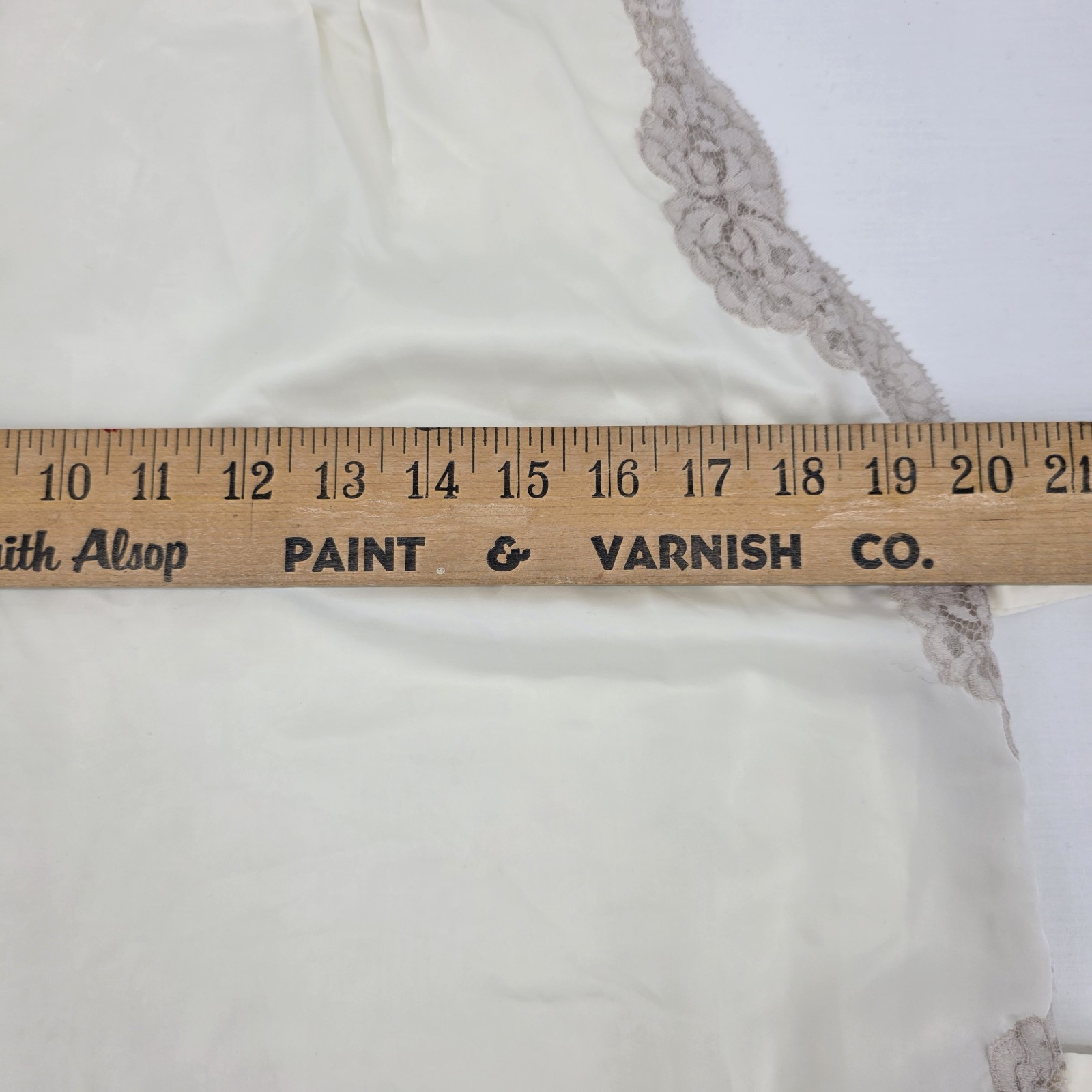 Vintage 1970s Eyeful by Flaums Peignoir Set Ivory Lace Silk Blend Union Made