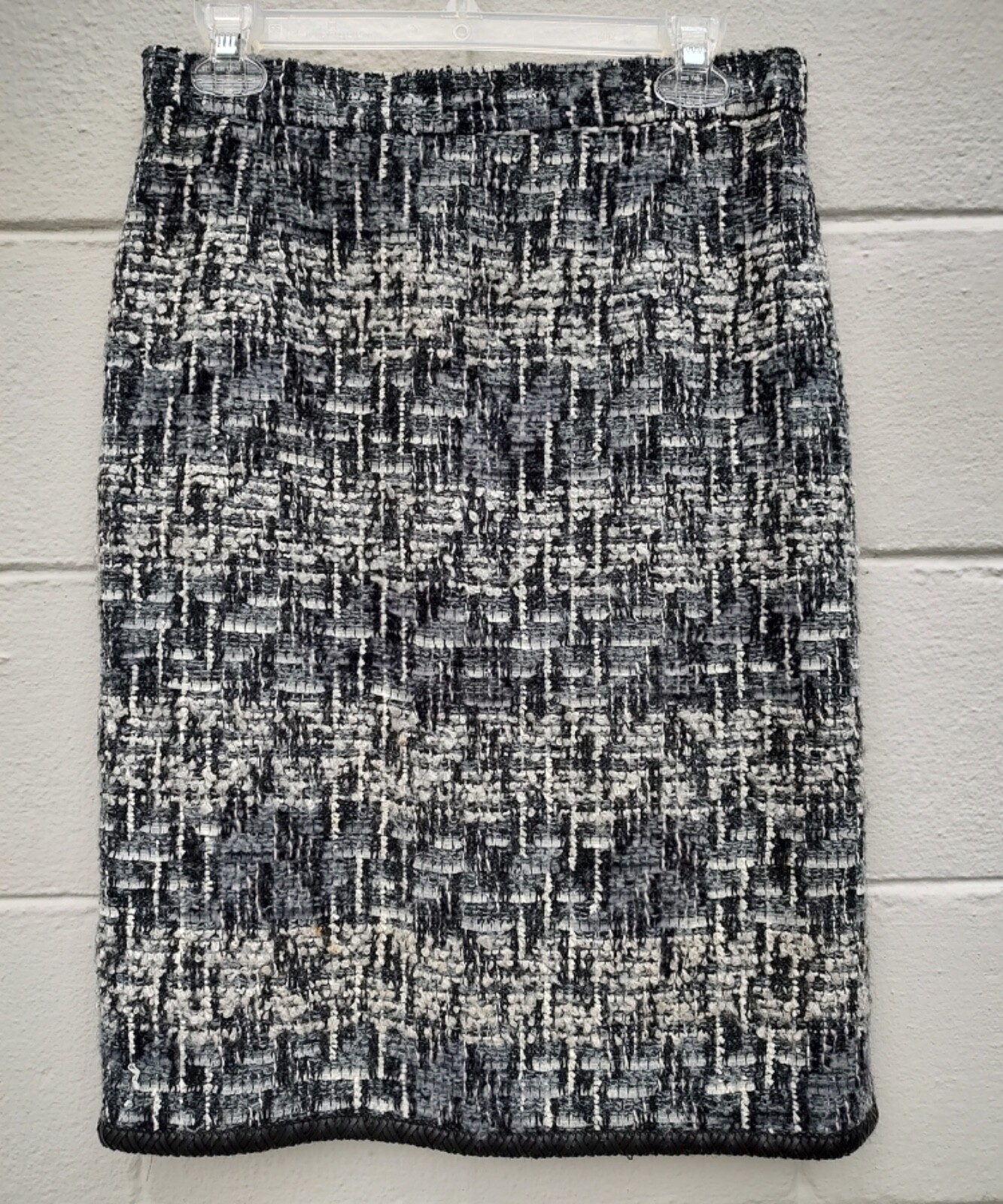 Escada 2 piece 1980&rsquo;s Boucle Tweed Skirt & Pullover Sweater Set SZ EU40 US14