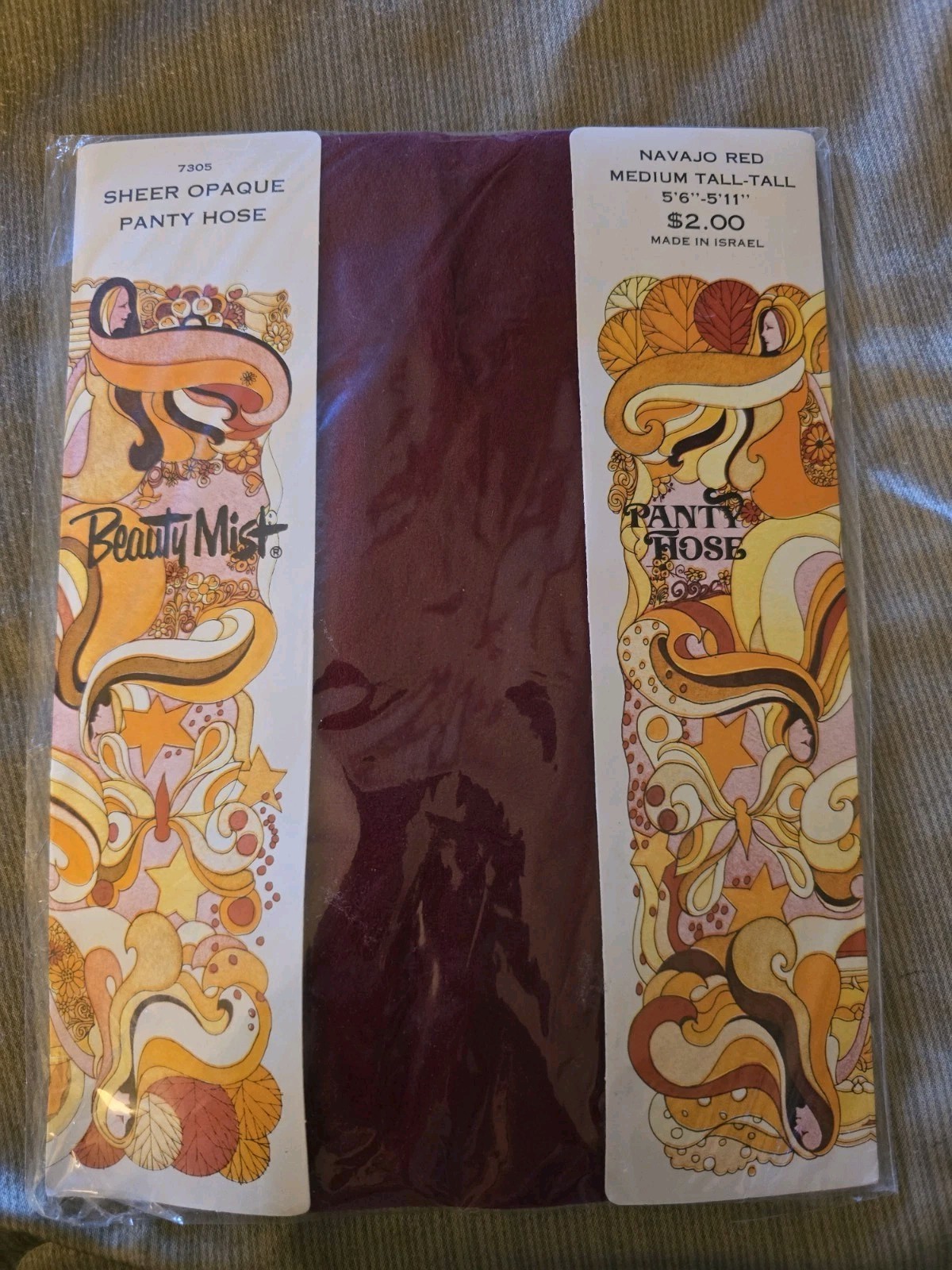 Vintage Beauty Mist Panty Hose Medium/Tall Navajo Red-New in Package