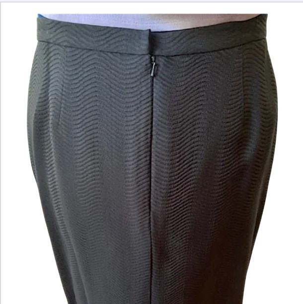 Emanuel Ungaro Vintage Black Suit Mandarin Collar / Pencil Skirt Size 10 ($775)