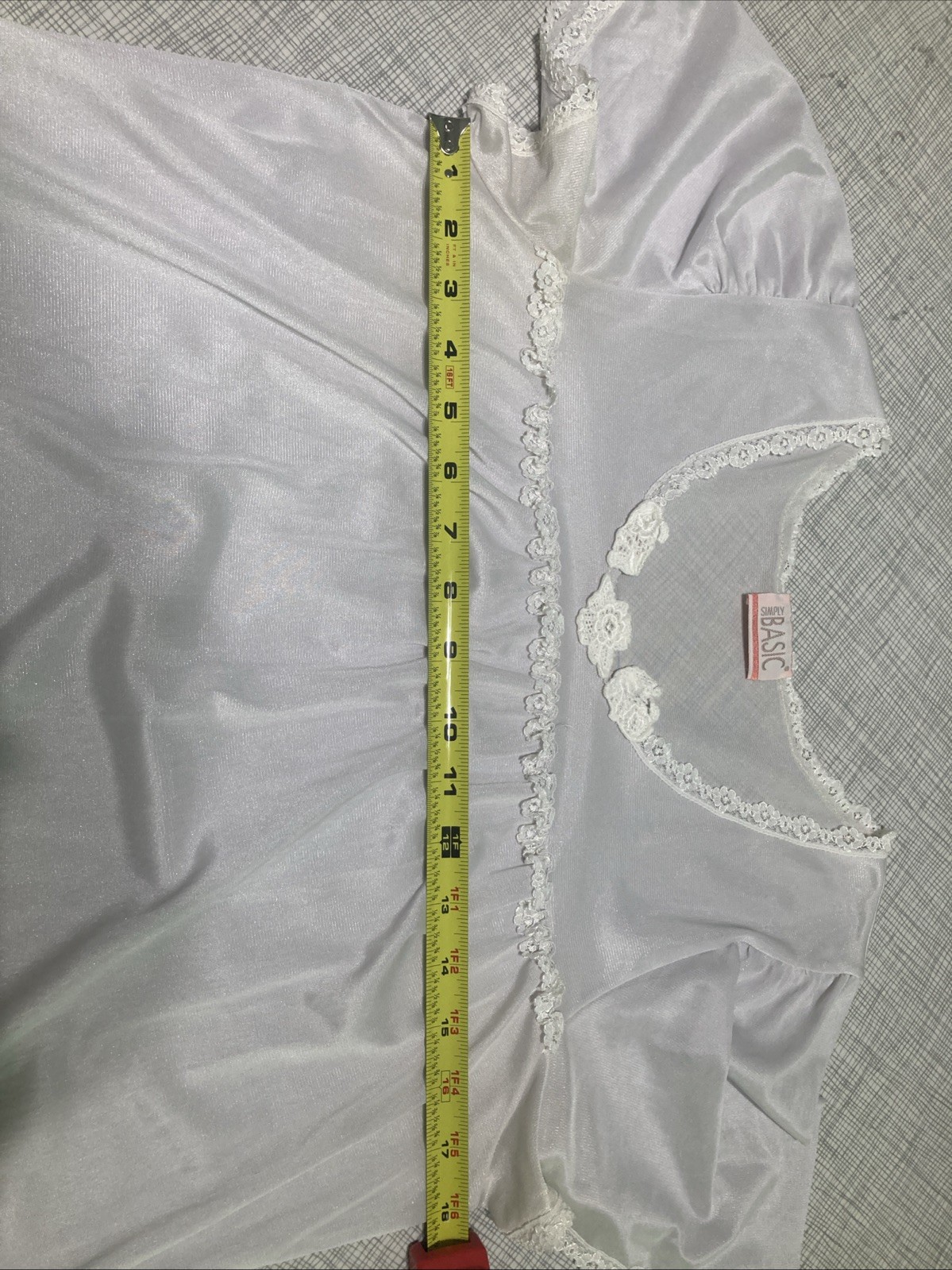 Vtg 90s Simply Basic White Ivory Nylon Nightgown XS/S Lace Trim Single Stitch