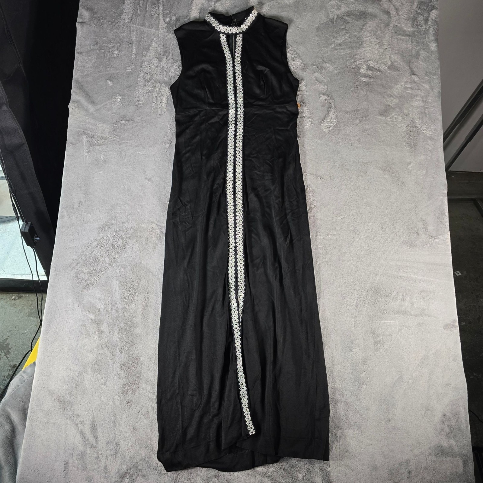 Vintage Early 1970s Black Keyhole Neck Sleeveless Column Maxi Dress (Size 4/S)