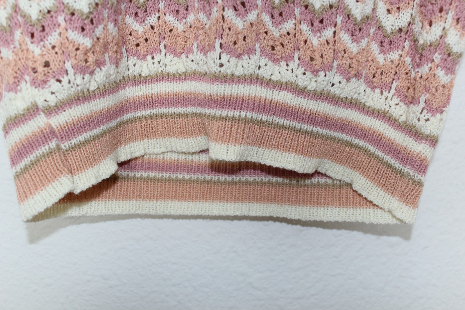 VTG College Town Chevron Knit Sweater Small Pink Cream Open Knit 70s Retro S XS