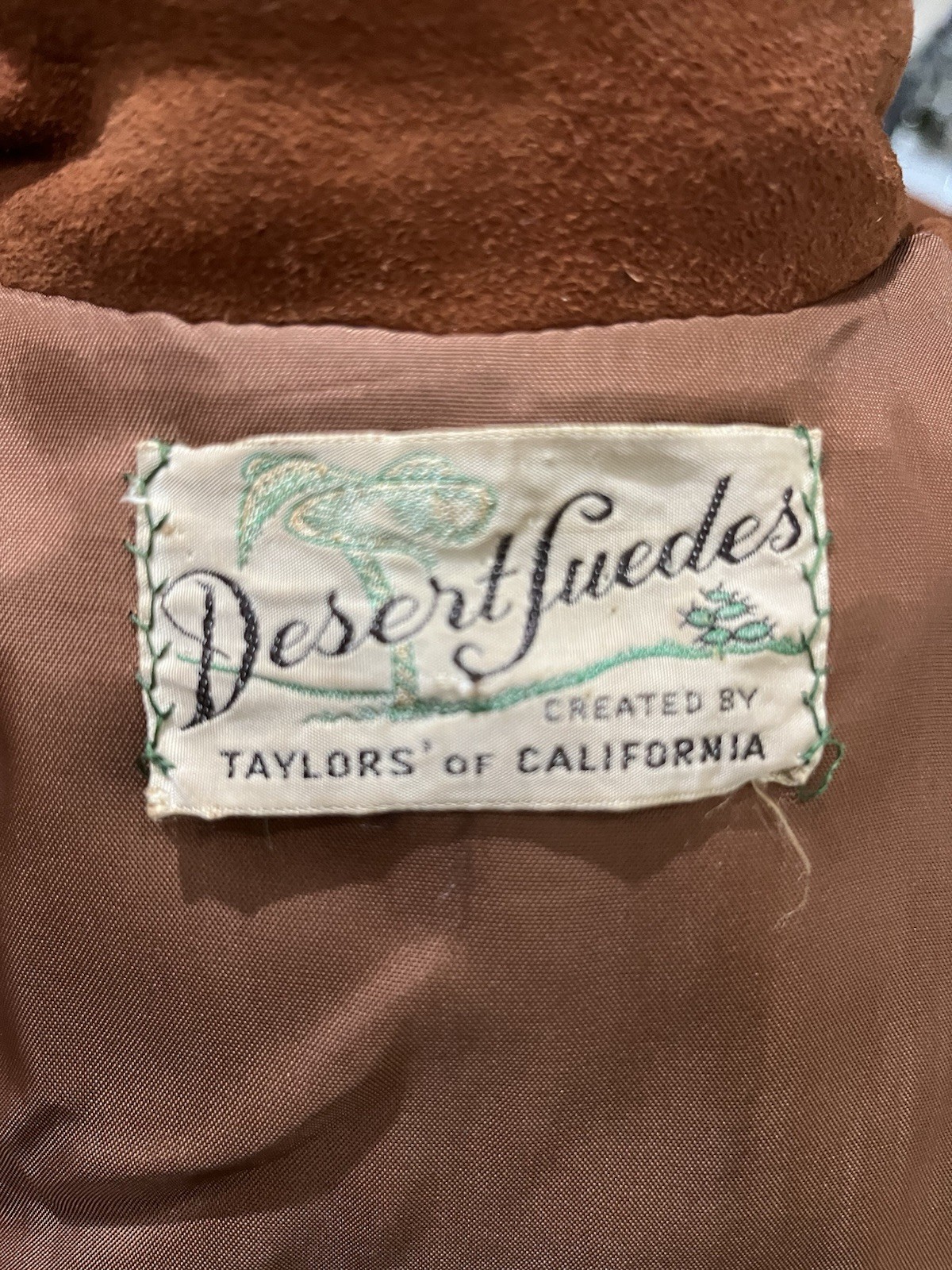 Desert Suedes Brown Suede Coat 40&Prime; Chest 47&Prime; Length Regular Size