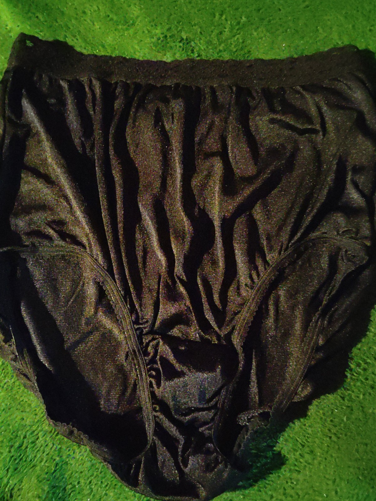 VTG 1980 SHINNY-SEXY WARNER’S PERFECT MEASURE SIZE 6 SILKY 100% NYLON BLACK