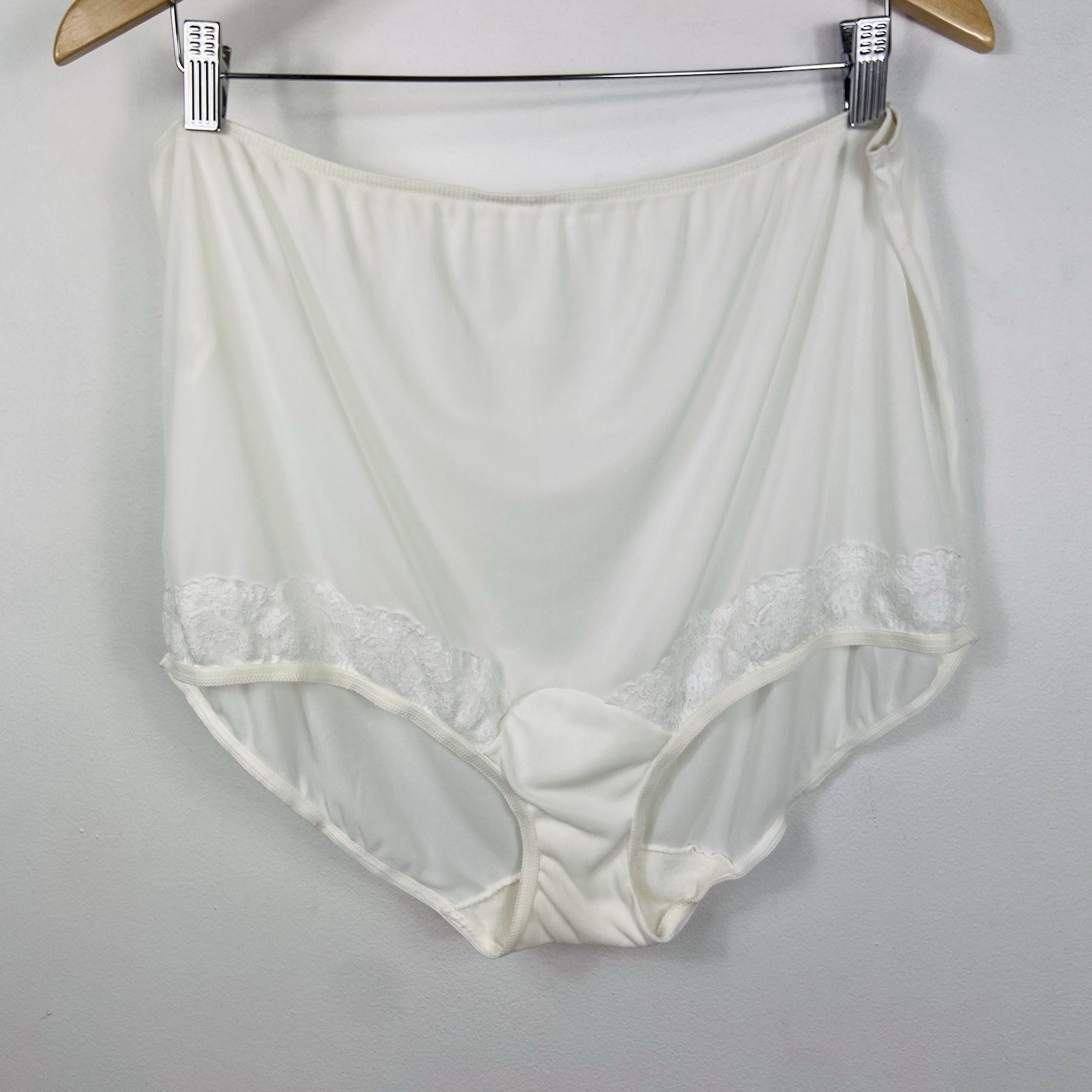 Vintage Dixie Belle USA Nylon Undies Sz 11 White w/ Lace Granny Sissy Panty