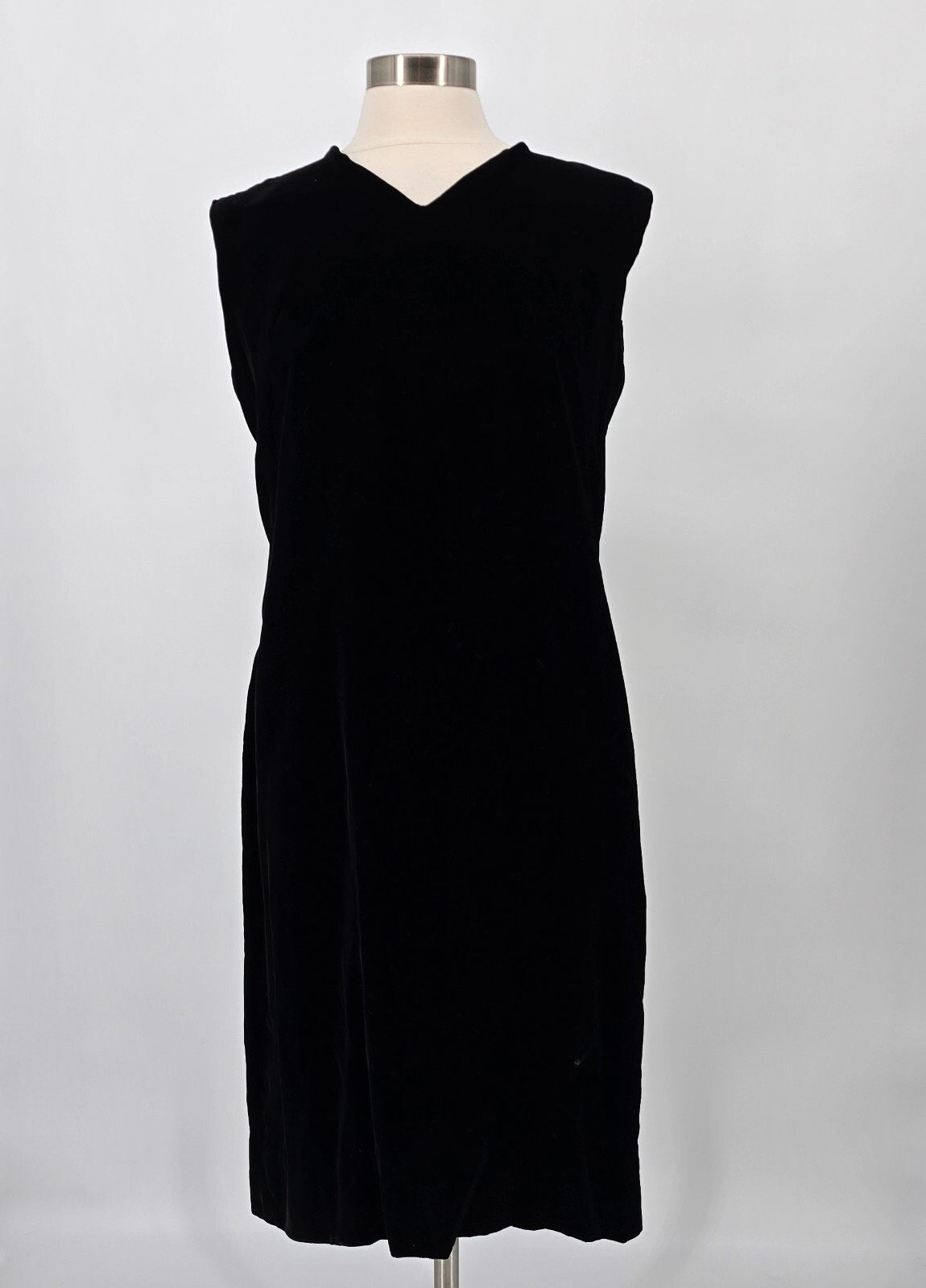 Alfred Werber Sz S/M Black Velvet Sheath Dress Sleeveless Zip Vintage Couture