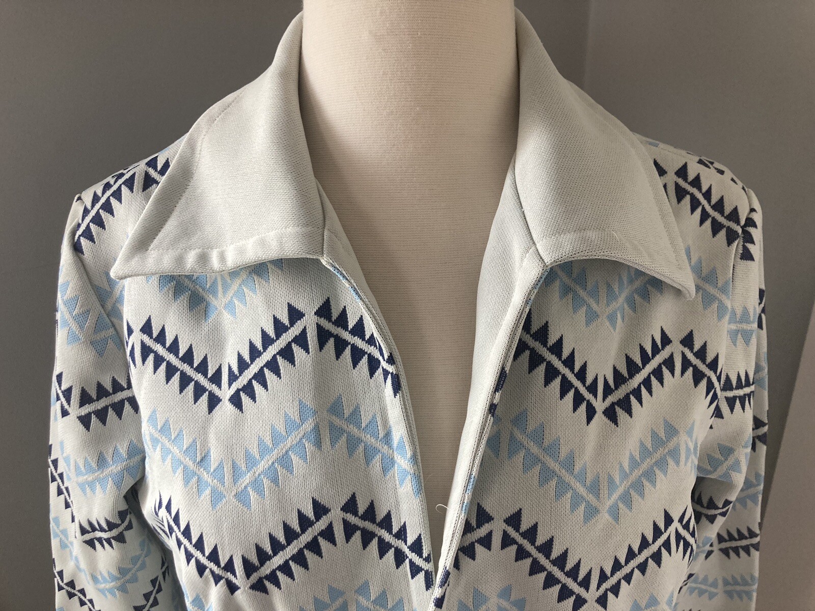 18T Montgomery Ward 38 Bust Vintage 1970 Gray Pointed Collar Unlined Knit Blazer