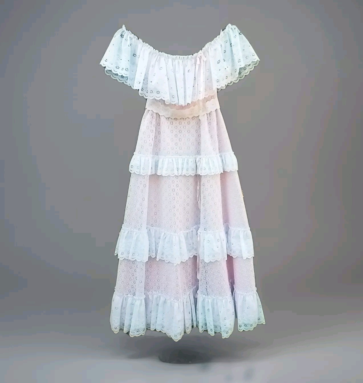 Vintage 1970s/1980s Dance Allure Off-the-Shoulder Tiered Lace Maxi Dress 8 boho