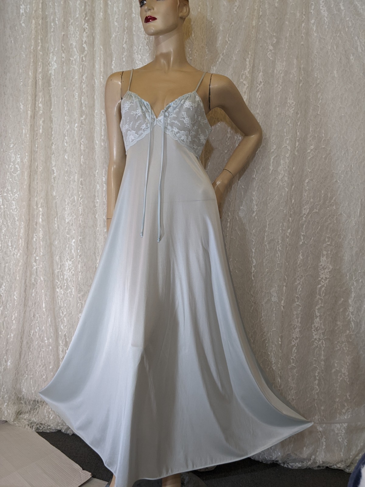 VTG Luxite by Holeproof Ruffle Sleeves Peignoir Robe Bonus Lingerie Nightgown M