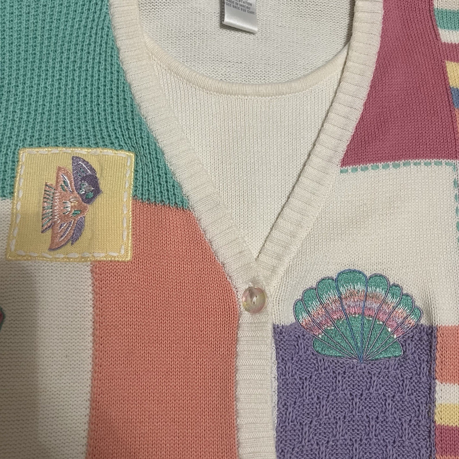 Vintage Seashell Cardigan Sweater M Pastel Colorblock Fish Grannycore