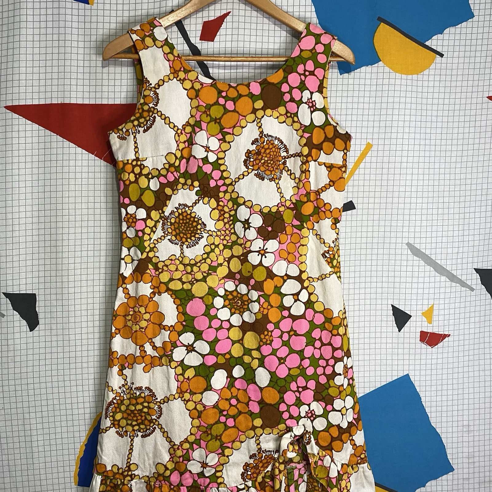 Vintage 60s Mod Mini Dress Gogo Floral Medium Hawaiian Cotton Bark Cloth Hippie