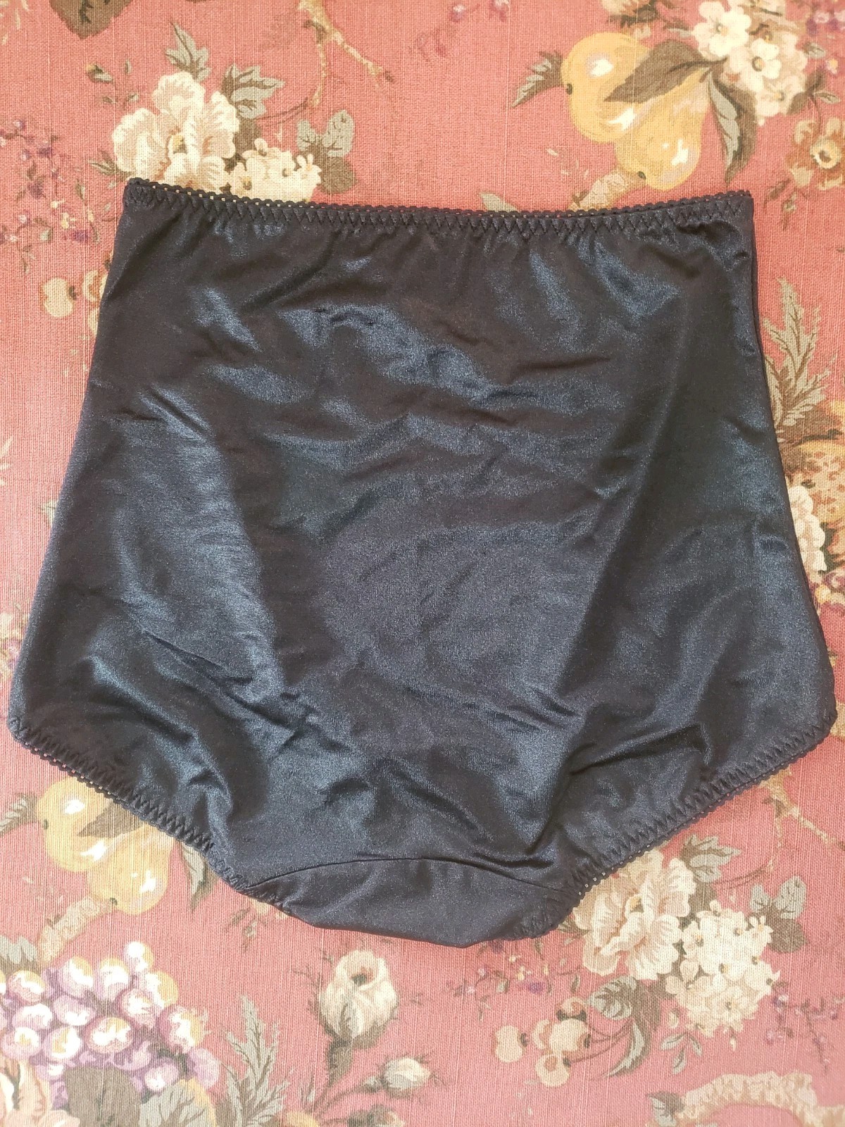 VTG Black Girdle Briefs Shiny Underscore Size XL New Support Pantie High Waist