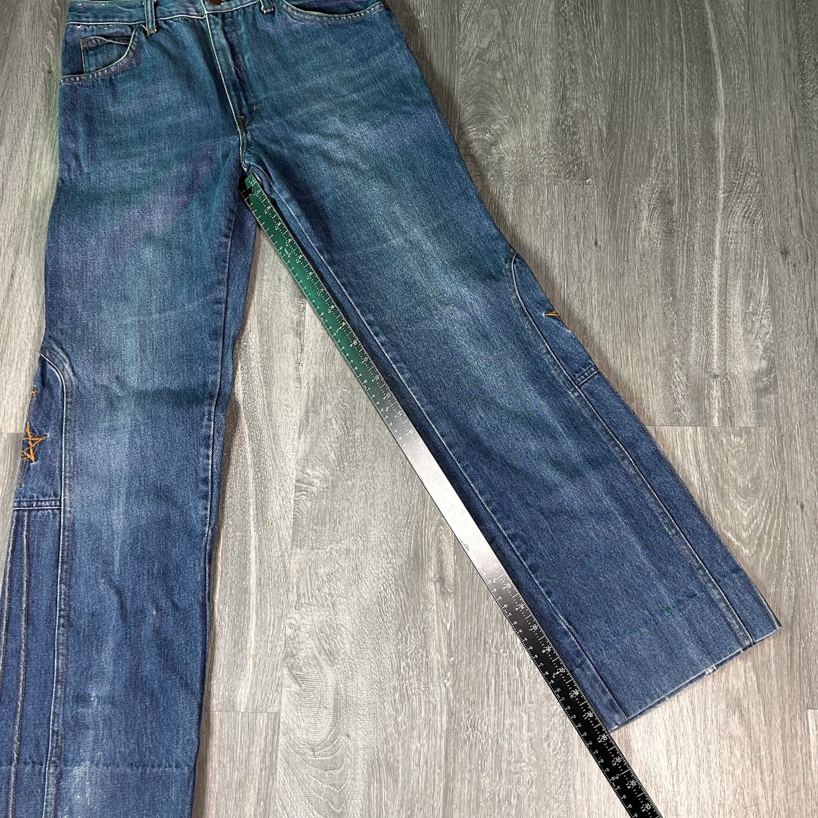 Vintage Women’s Jeans 33×29 Wide Leg Flare Embroidered Denim Western Boot Cut