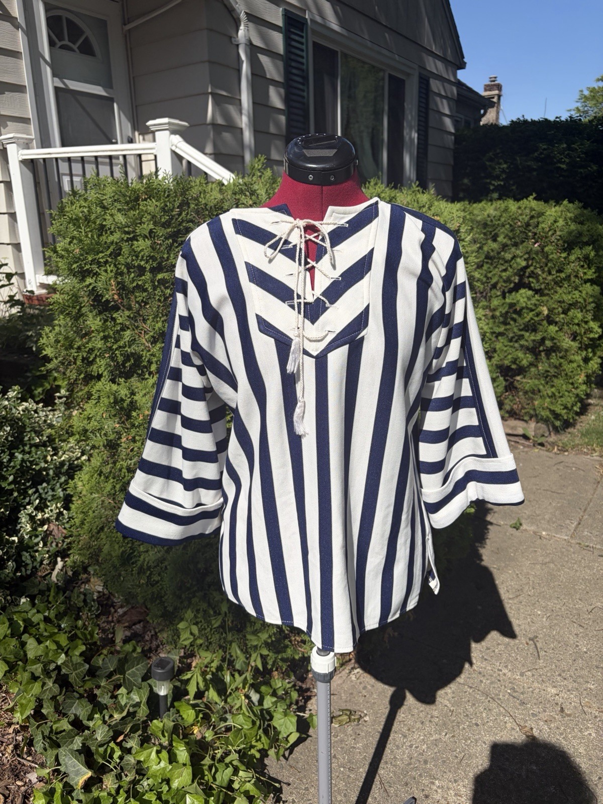 Vintage 1960s 70s Sears Maritime Sailor Nautical Lace Up Beach Too