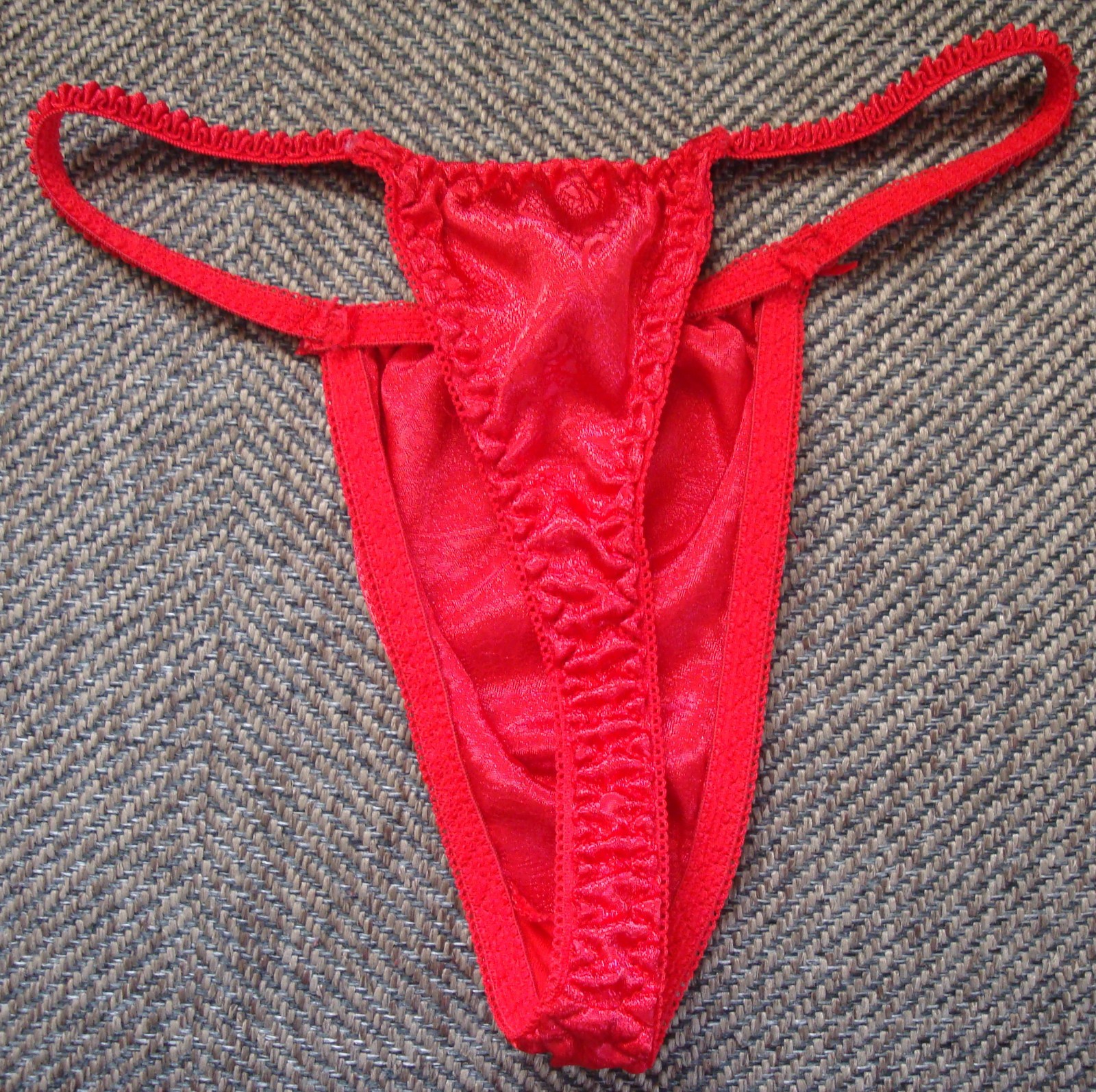 Vintage 7 L Red String Thong Silky Smooth Very Stretchy
