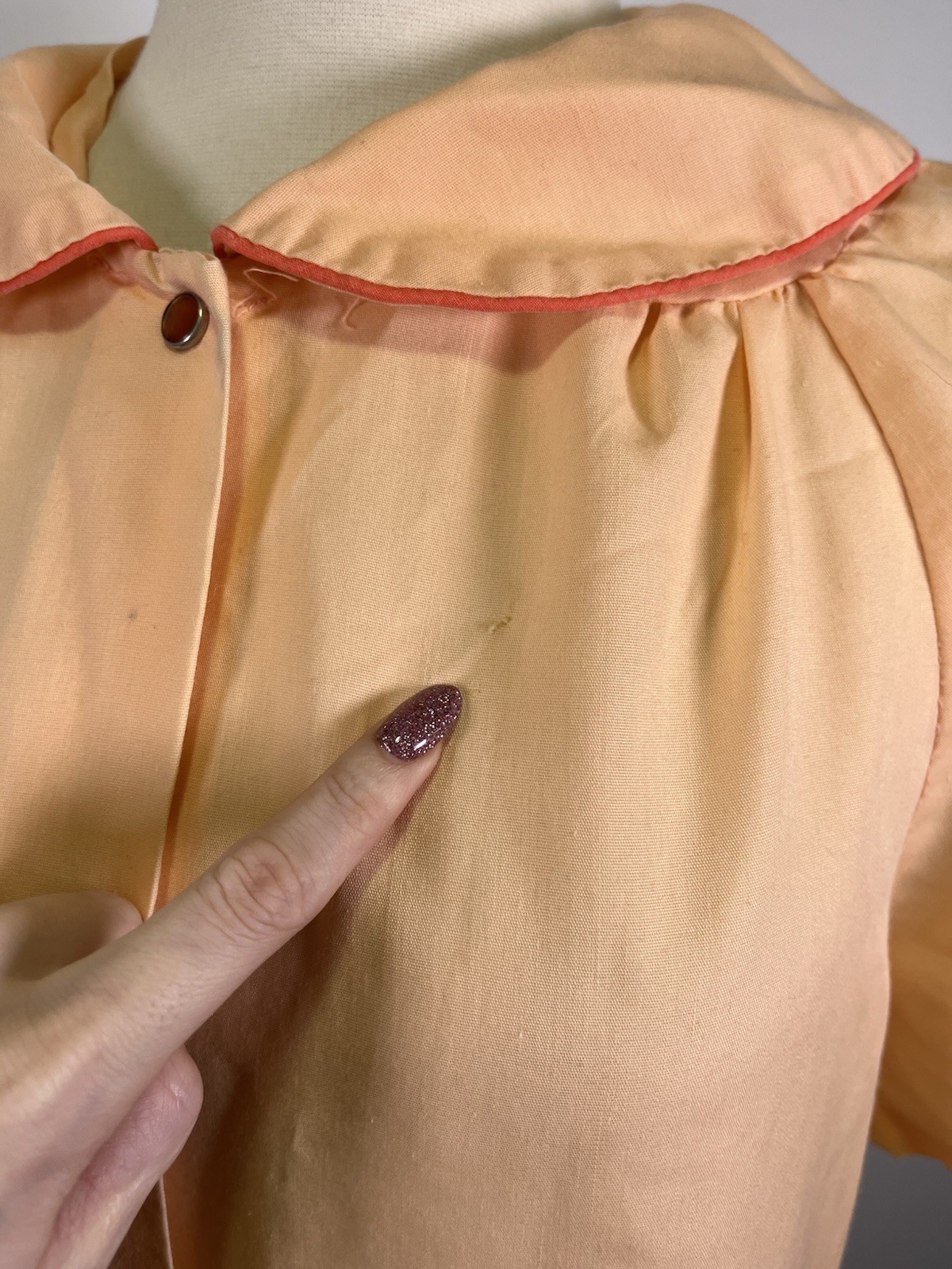 VTG 60s Peach Mid Century Snap Front House Dress Embroidered Housecoat Midi LRG