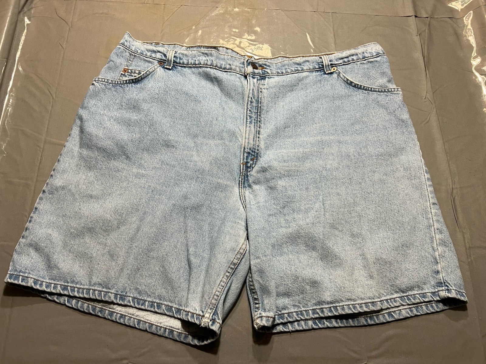 Vtg Levi&rsquo;s 39922 Jean Denim Shorts Orange Tab Sz 24 (44 Fit) Made In USA