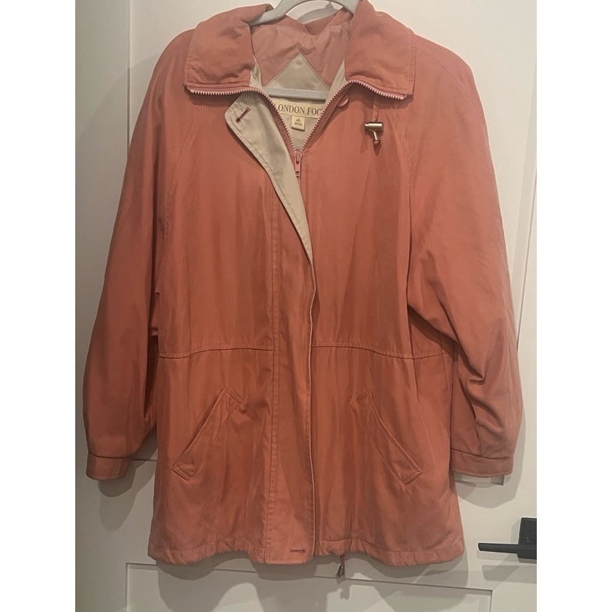 Vintage London Fog Women&rsquo;s Coral Utility Jacket with Zip and Pockets