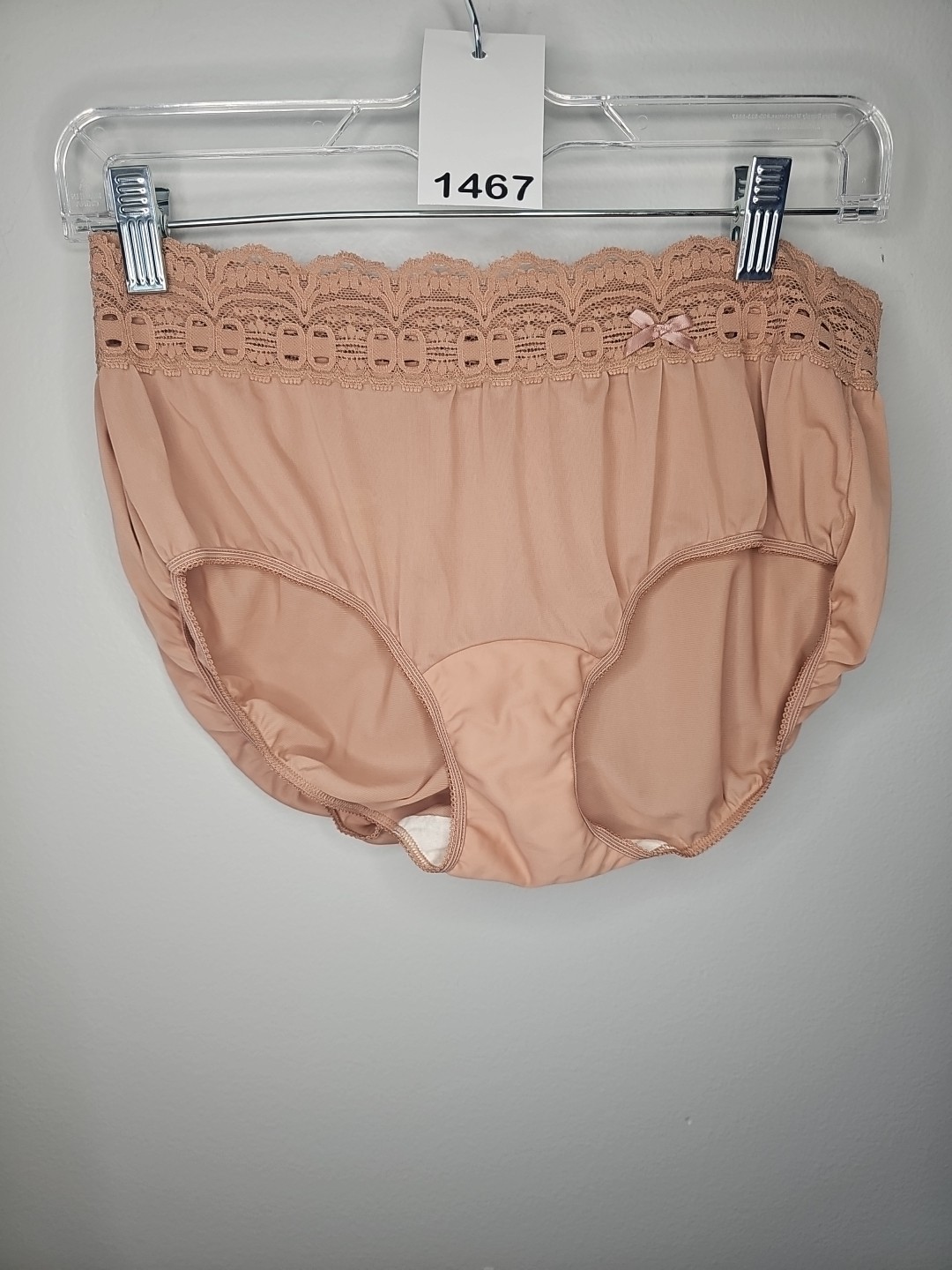 Vintage Olga Tricot Nylon Bronze Panties Lace Detail Style 913 Size 8
