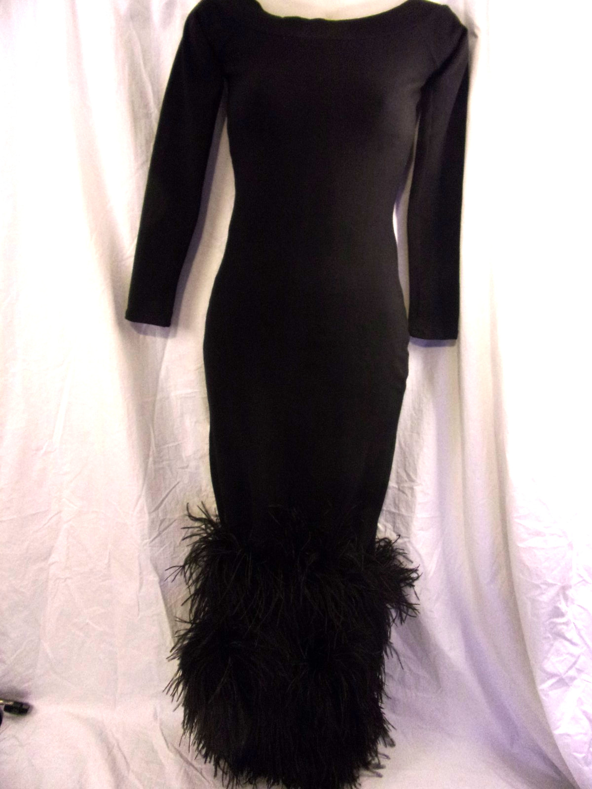 Vintage Alfredo Viloria Dress Black Bodycon Dress Ostrich Feather Hem 4 Fabulous