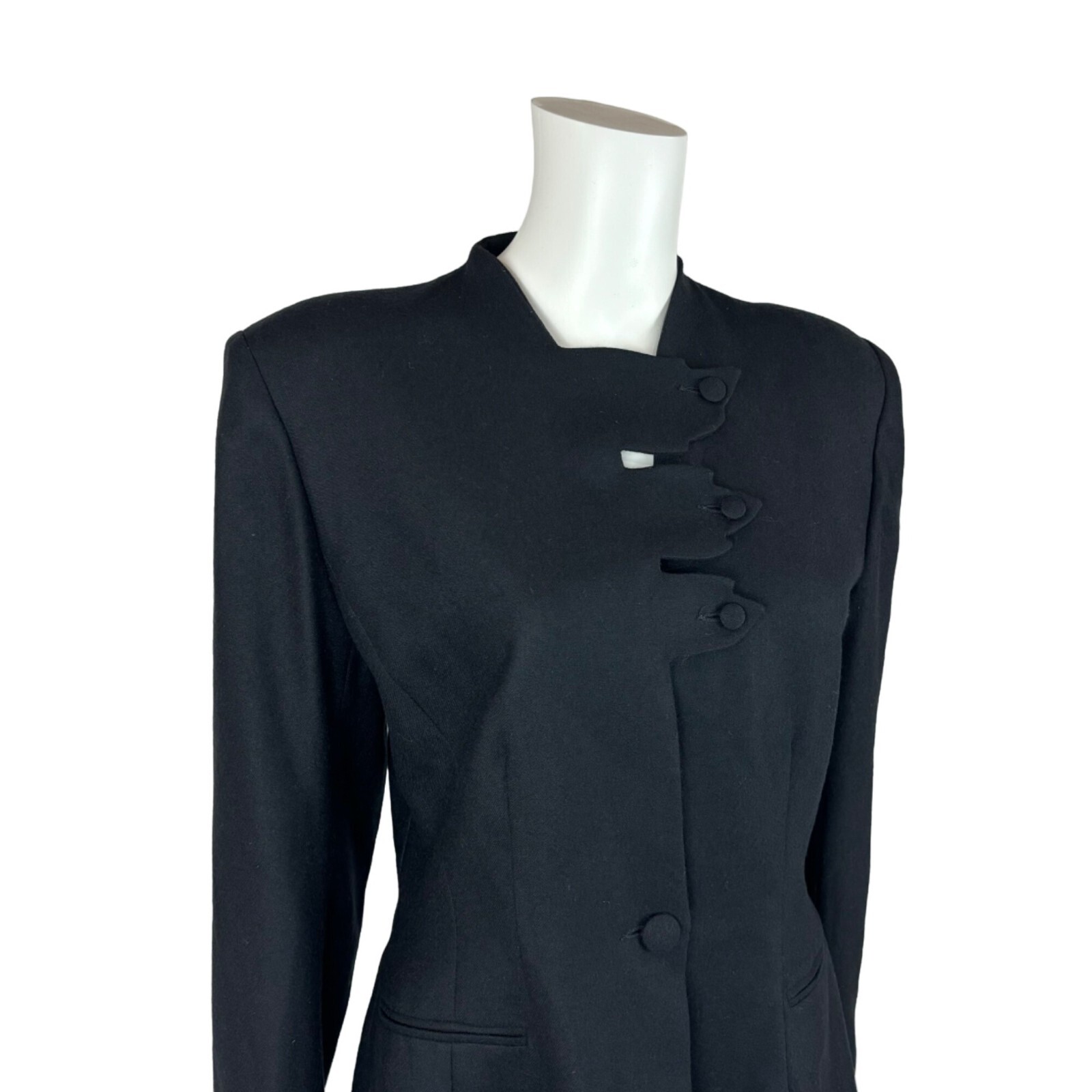 Vintage 80s Blazer Women&rsquo;s Large Black Wool Suit Jacket Leaf Closures Emmanuelle