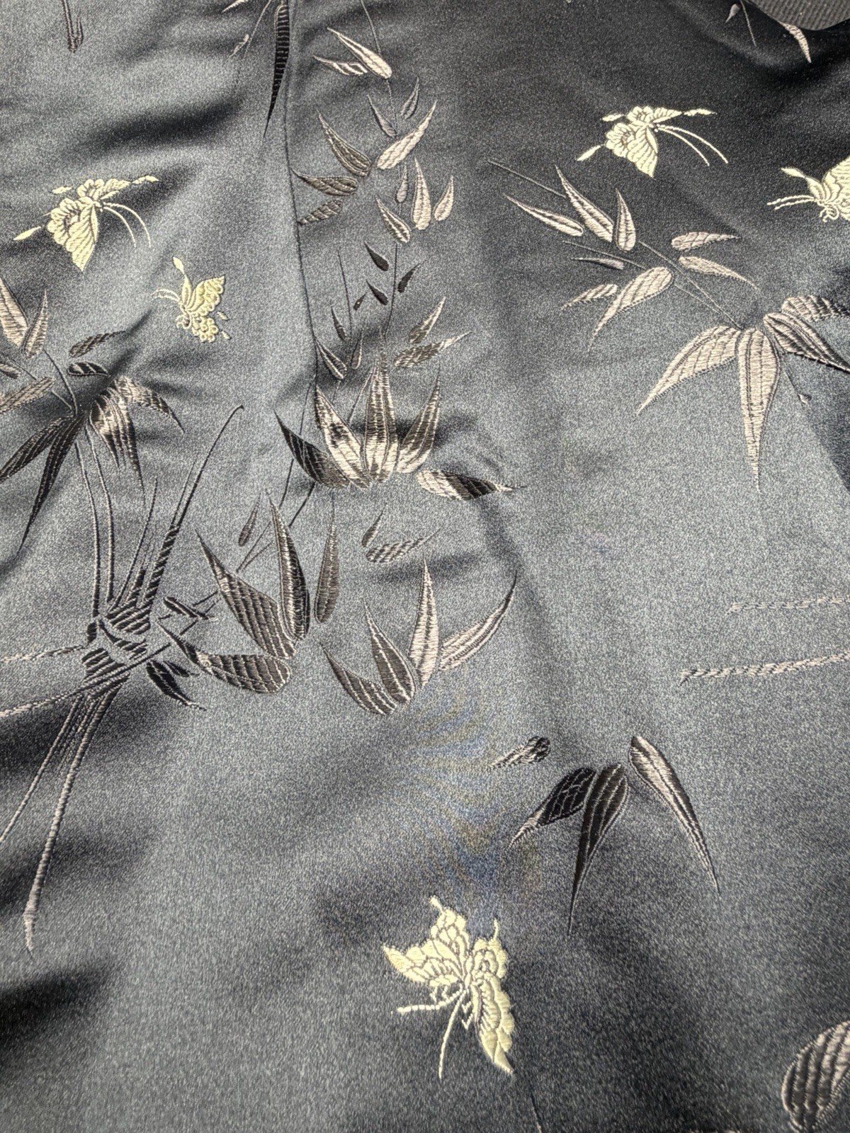 Dynasty Brand Chinese Silk/ Embroidered Robe Reversible , Hong Kong 1950-1960