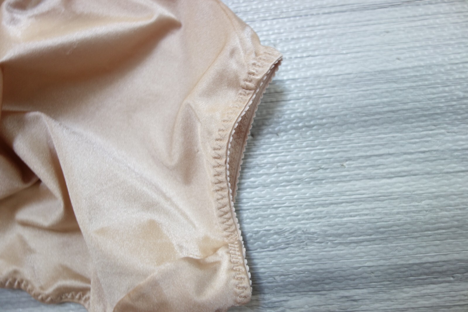 Vtg. Cupid Brief Light Support Shiny Stretch Beige Size L