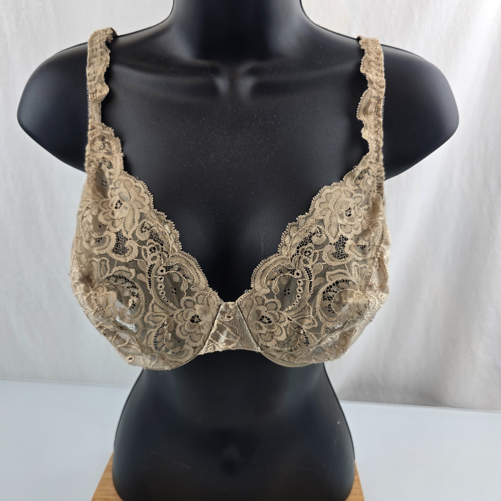 Second Skin Satin Lace Sheer Underwire Bra Vintage Taupe 38C Style 33580