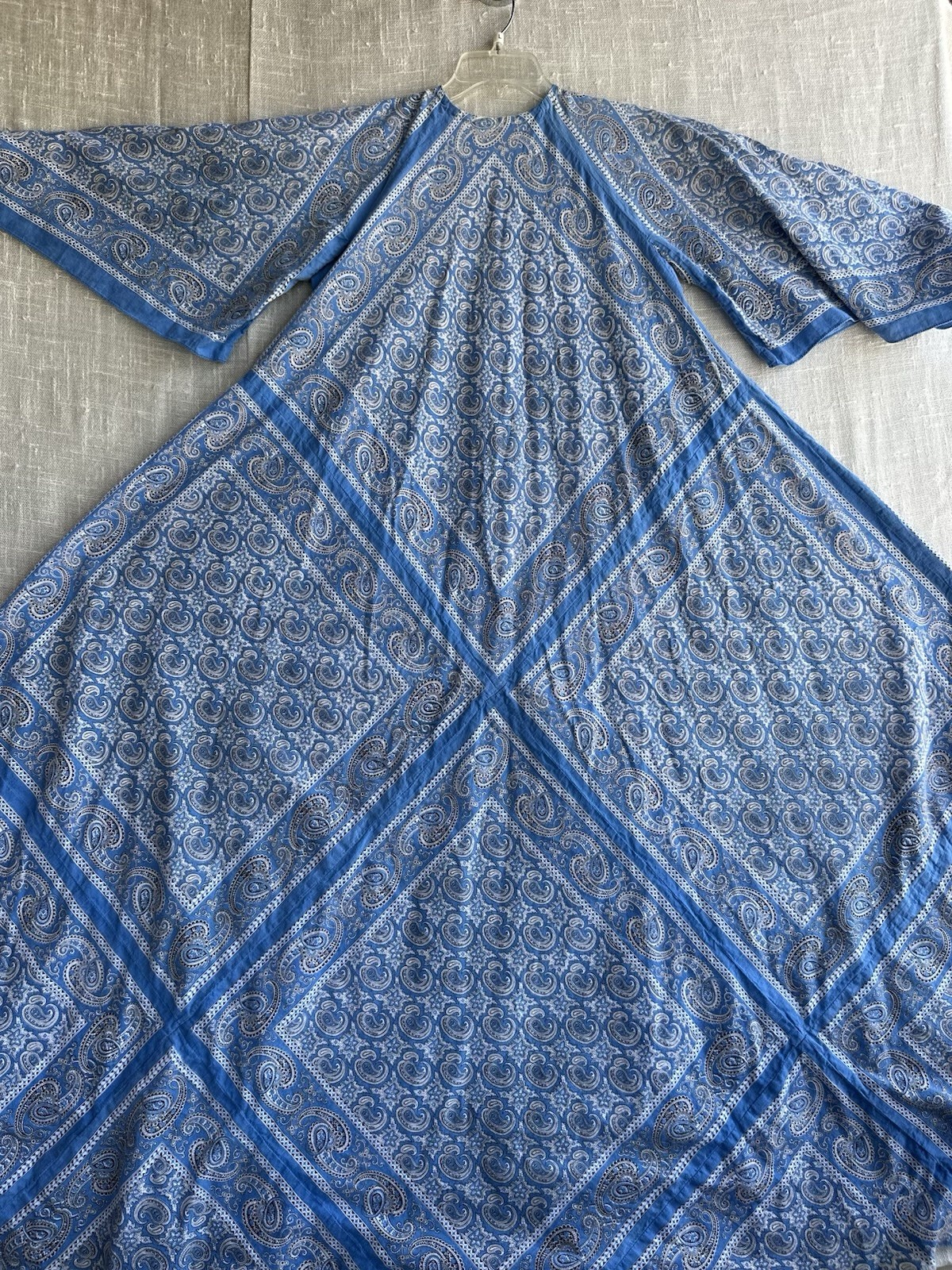 Vintage 70s Flowy Blue Paisley Bandana Boho Cotton Kaftan Maxi Dress One Size
