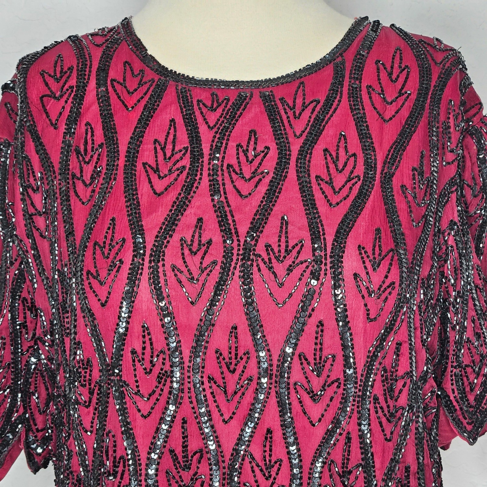 Stenay Petite Vintage Beaded Sequin Silk Blouse Burgundy Black Scalloped PL