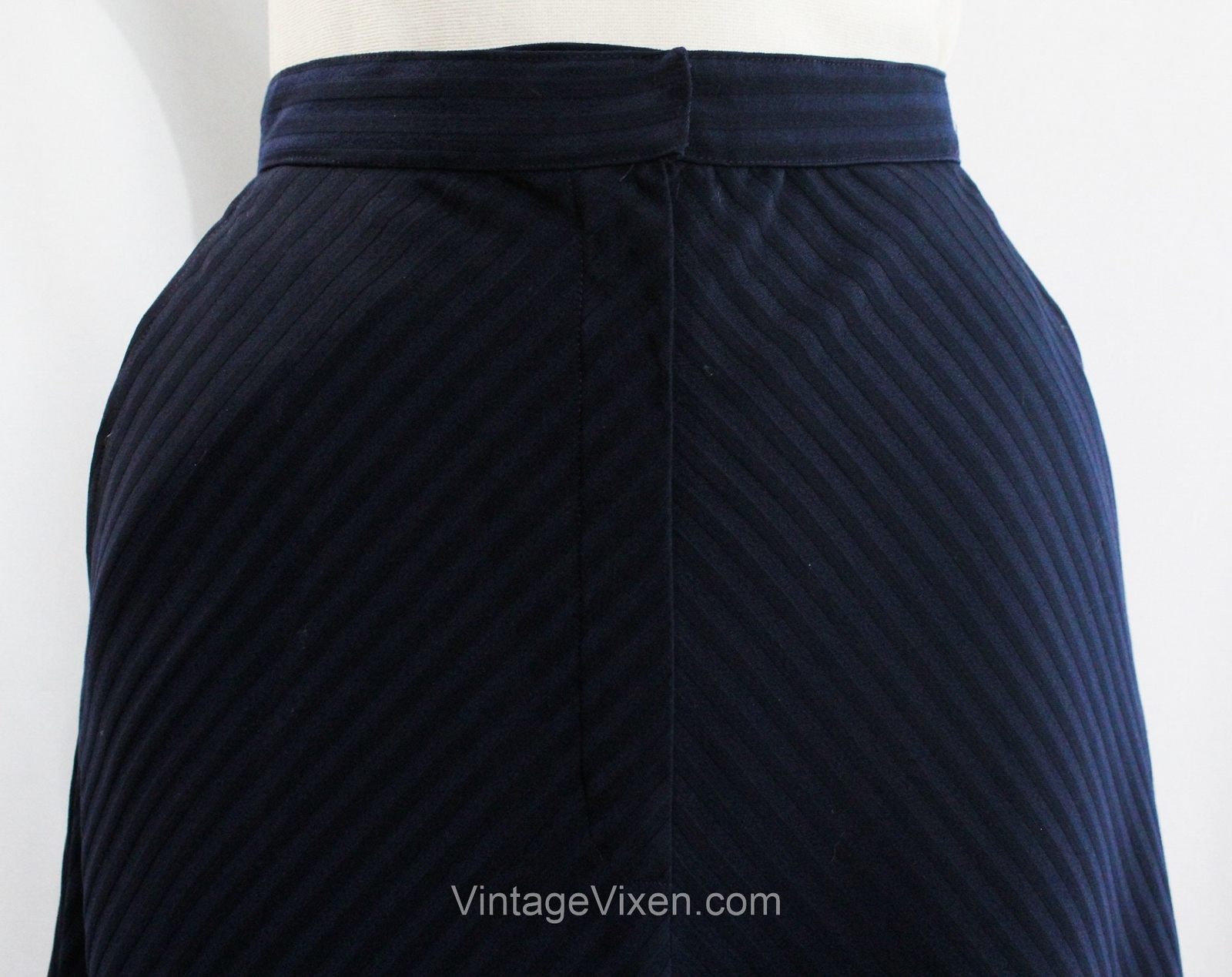 1940s Suit – Navy Blue 40s Jacket & Skirt Set – Blazer with Pockets – Waist 25.5