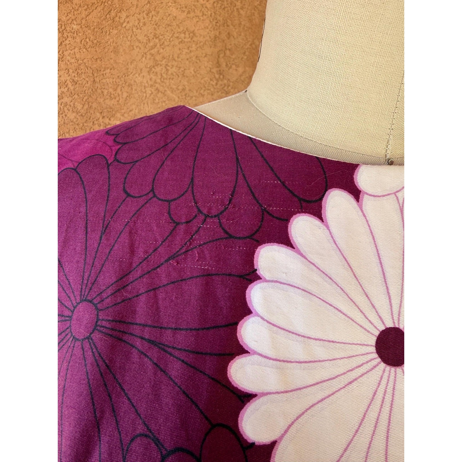 Vintage 1960s–70s Lauhala Hawaiian Maxi Dress Made in Hawaii Purple Floral Mod