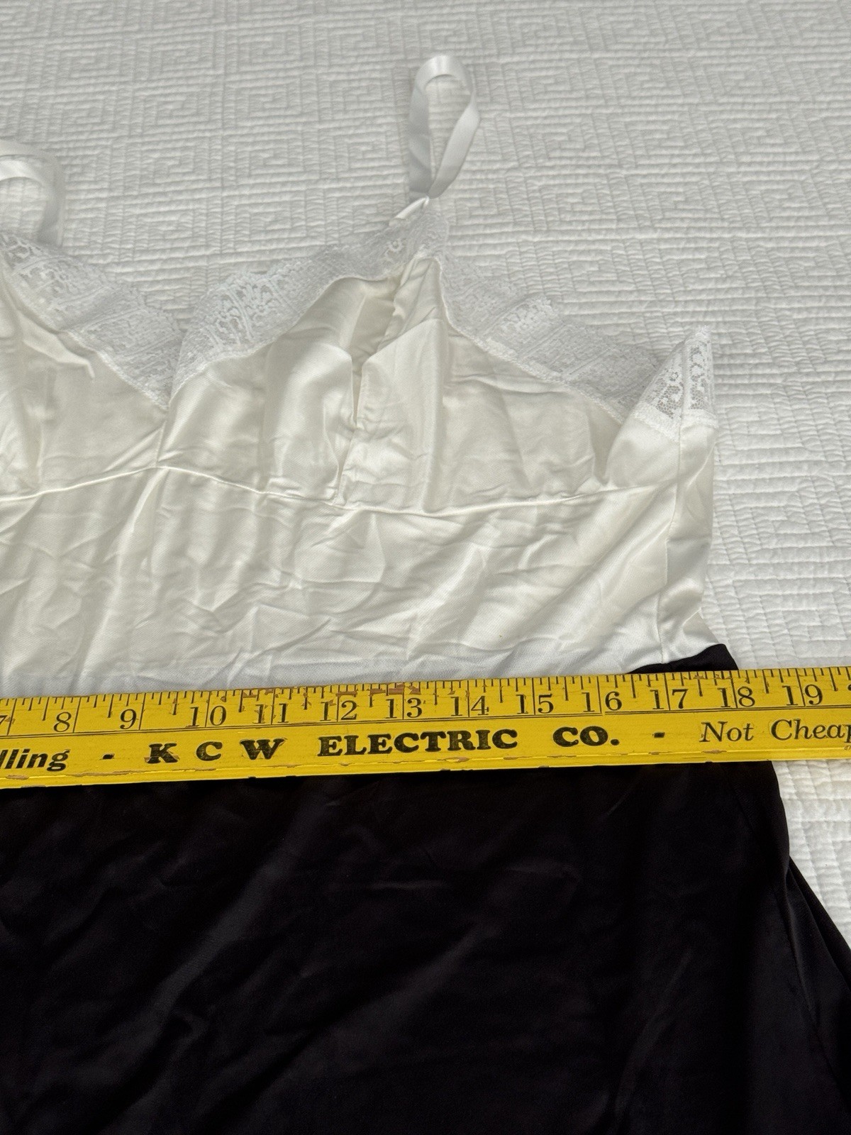 Dixie Belle USA Adjustable Strap Full Slip (42Average) Blk/Wh Color Block NEW